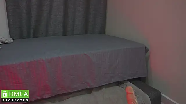 Snapshot of Dubois_Amy chatting on January 2025 11:18:01 PM Dubois Amy online show from January 2025 11:18:01 PM