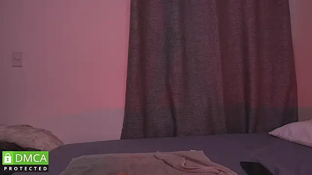 Snapshot of Dubois_Amy chatting on September 2025 08:25:01 PM Dubois Amy online show from September 2025 08:25:01 PM