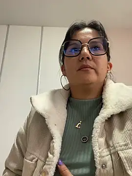 SWEETLILY18 online show from March 2025 03:03:02 PM