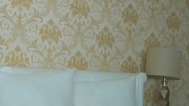 Snapshot of GiannaElliss chatting on February 2025 07:44:01 AM GiannaElliss online show from February 2025 07:44:01 AM