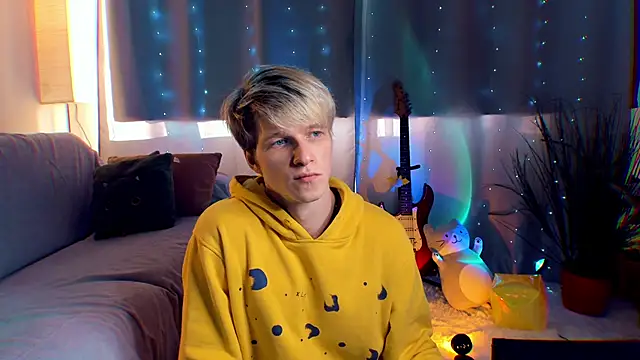 Breston Sweet online show from March 2026 02:44:01 PM