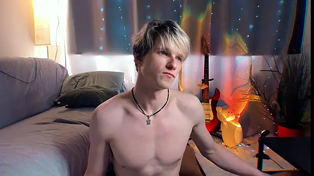 Breston Sweet online show from April 2026 01:27:02 PM