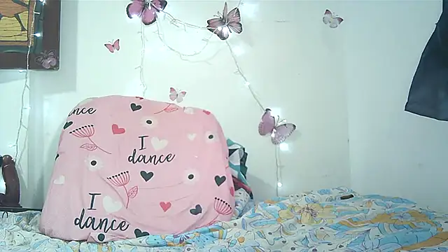 Snapshot of samantha_hot10 chatting on March 2025 10:44:01 PM samantha hot10 online show from March 2025 10:44:01 PM