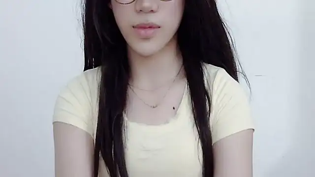 Snapshot of JennyChoo chatting on April 2026 04:01:01 PM JennyChoo online show from April 2026 04:01:01 PM