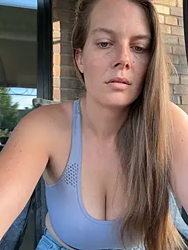 Snapshot of newMichelle chatting on June 2026 05:42:01 AM newMichelle online show from June 2026 05:42:01 AM