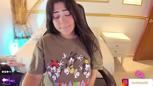 lucy26  online show from January 2025 05:18:02 AM