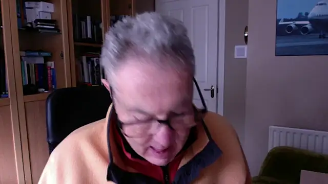 Snapshot of Oldpistolpete chatting on January 2025 03:25:01 PM Oldpistolpete online show from January 2025 03:25:01 PM