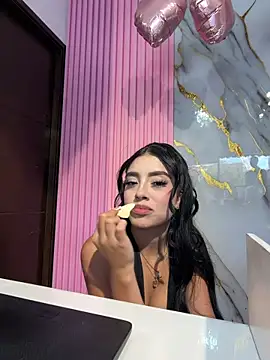 Victoria adaams online show from March 2026 07:52:01 PM