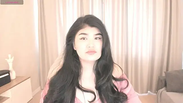 Snapshot of mia_lui chatting on July 2026 03:41:01 AM mia lui online show from July 2026 03:41:01 AM