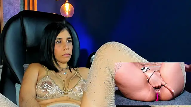 shanelhot online show from January 2025 12:50:01 AM