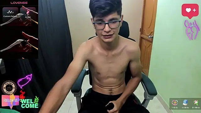 GoldenProject online show from November 2025 02:37:02 AM