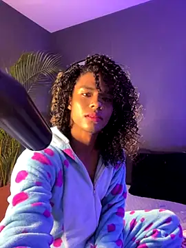 Lucas eevans online show from November 2025 01:32:02 PM