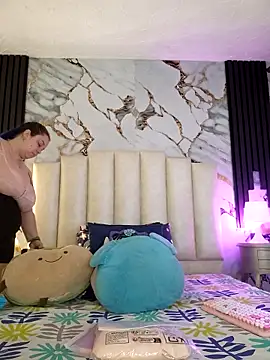 mollieblue69 online show from December 2025 12:58:02 PM