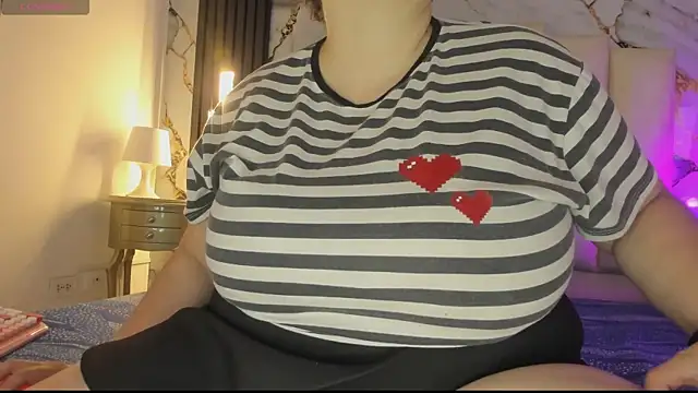 mollieblue69 online show from April 2026 12:56:01 PM