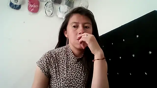 Snapshot of sandyquinnxx chatting on December 2025 05:08:02 PM sandyquinnxx online show from December 2025 05:08:02 PM