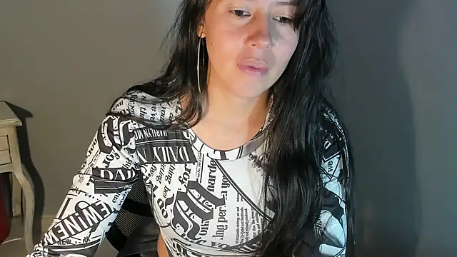 Snapshot of sandyquinnxx chatting on December 2025 03:43:01 PM sandyquinnxx online show from December 2025 03:43:01 PM