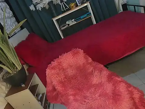 Laura yourhottestbabe123 online show from September 2025 04:54:01 PM