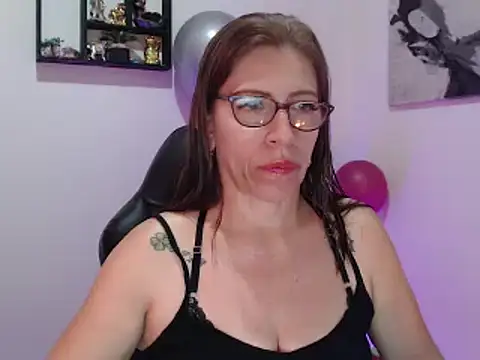 Chayla Ruiz online show from March 2025 09:37:01 PM