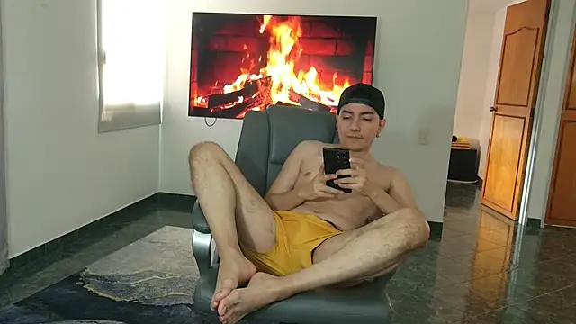 Jhoan saenz online show from October 2025 06:30:01 PM