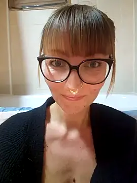 MissMialicious online show from February 2025 09:03:02 PM