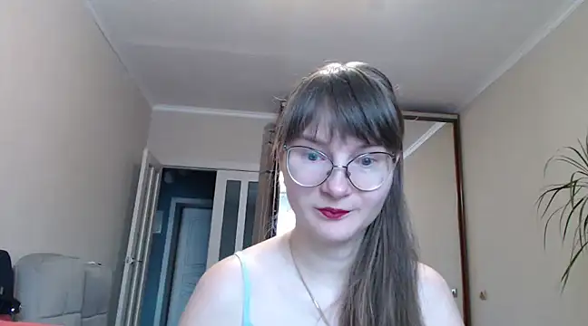 KiraGoldens online show from March 2025 04:36:02 AM