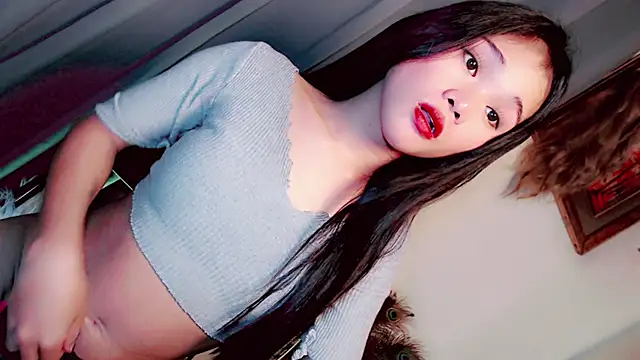 Snapshot of amomentoflust69 chatting on February 2026 05:13:02 AM amomentoflust69 online show from February 2026 05:13:02 AM