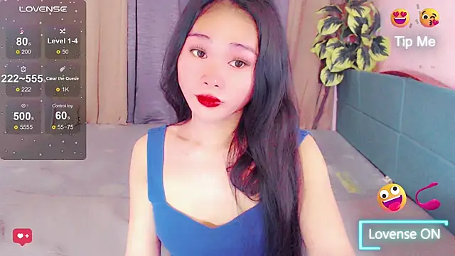 Snapshot of amomentoflust69 chatting on April 2026 10:13:01 AM amomentoflust69 online show from April 2026 10:13:01 AM