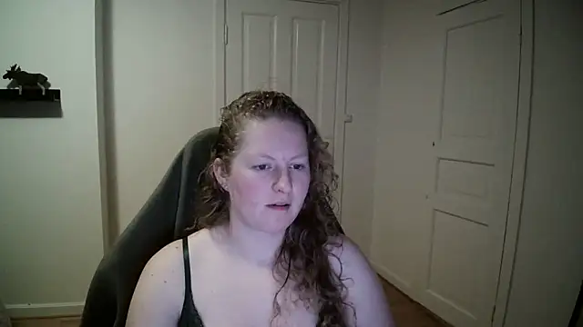 Girlnina-1995 online show from January 2025 06:45:02 PM