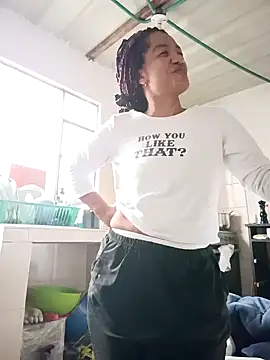 Bigassmommy x online show from March 2026 01:37:01 PM