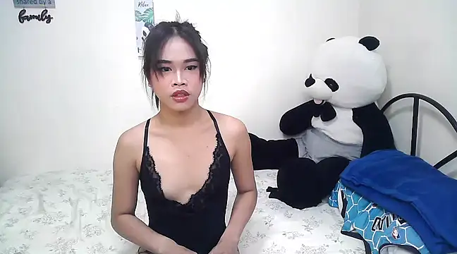 rihanna22 online show from February 2025 06:21:02 AM