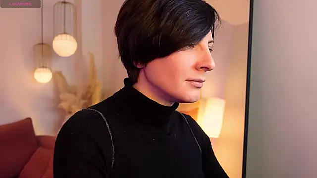 LorenDaze online show from February 2026 07:47:01 AM