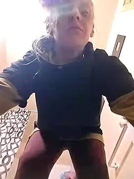 eatmeplease44 online show from September 2025 05:56:02 PM