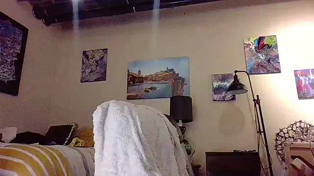 eatmeplease44 online show from March 2026 05:34:01 AM