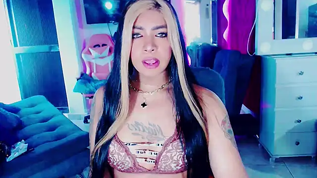 Snapshot of violet_bigcock774 chatting on October 2025 12:39:02 PM violet bigcock774 online show from October 2025 12:39:02 PM