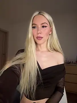 xDinnax online show from November 2025 07:41:02 AM