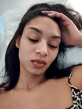 Leaberry online show from September 2025 11:41:01 PM