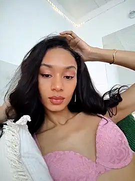 Leaberry online show from February 2026 04:57:02 PM