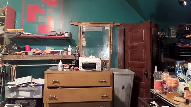 charactrzero online show from February 2026 02:27:01 AM