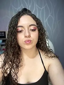 Snapshot of AshleyKim_ chatting on January 2025 11:24:01 PM AshleyKim online show from January 2025 11:24:01 PM