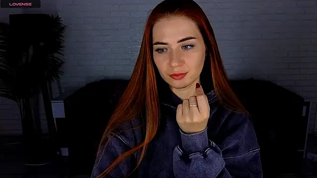 Adelyna Bird online show from February 2025 10:58:02 AM