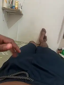 Snapshot of vicky_897n chatting on January 2025 12:29:01 PM vicky 897n online show from January 2025 12:29:01 PM