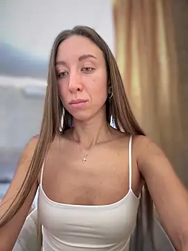 EvaCatt online show from February 2026 03:44:01 AM