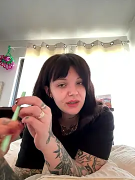 SweetMaisie online show from January 2026 06:44:02 PM