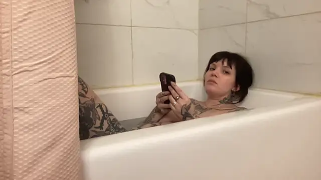 SweetMaisie online show from March 2026 02:46:01 AM