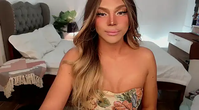 liaa lurrecams online show from January 2025 09:59:01 AM