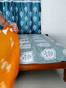 Indian desi wife online show from October 2025 02:08:02 AM