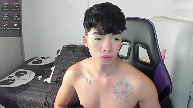 santy7v7 online show from December 2024 04:39:02 PM