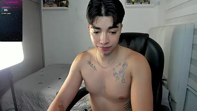 santy7v7 online show from November 2025 01:29:02 PM