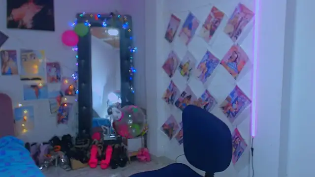 Snapshot of sweet_vanessa_22 chatting on February 2026 04:10:01 AM sweet vanessa 22 online show from February 2026 04:10:01 AM