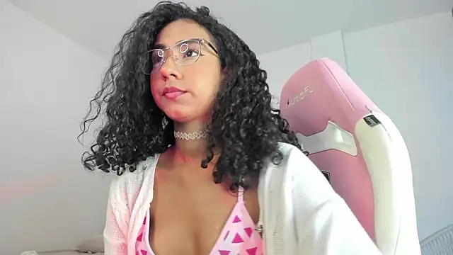 Snapshot of khaliope chatting on March 2026 11:11:02 PM khaliope online show from March 2026 11:11:02 PM